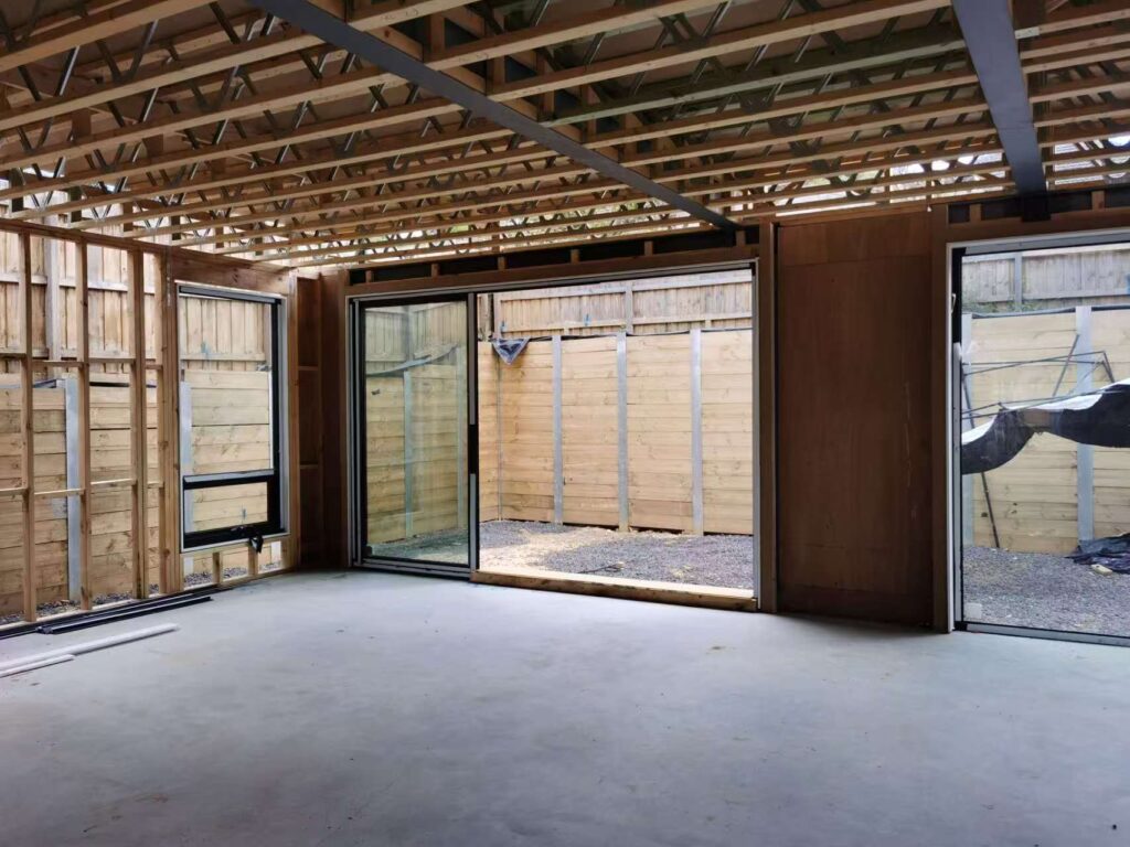 Australia patio screen door Installation